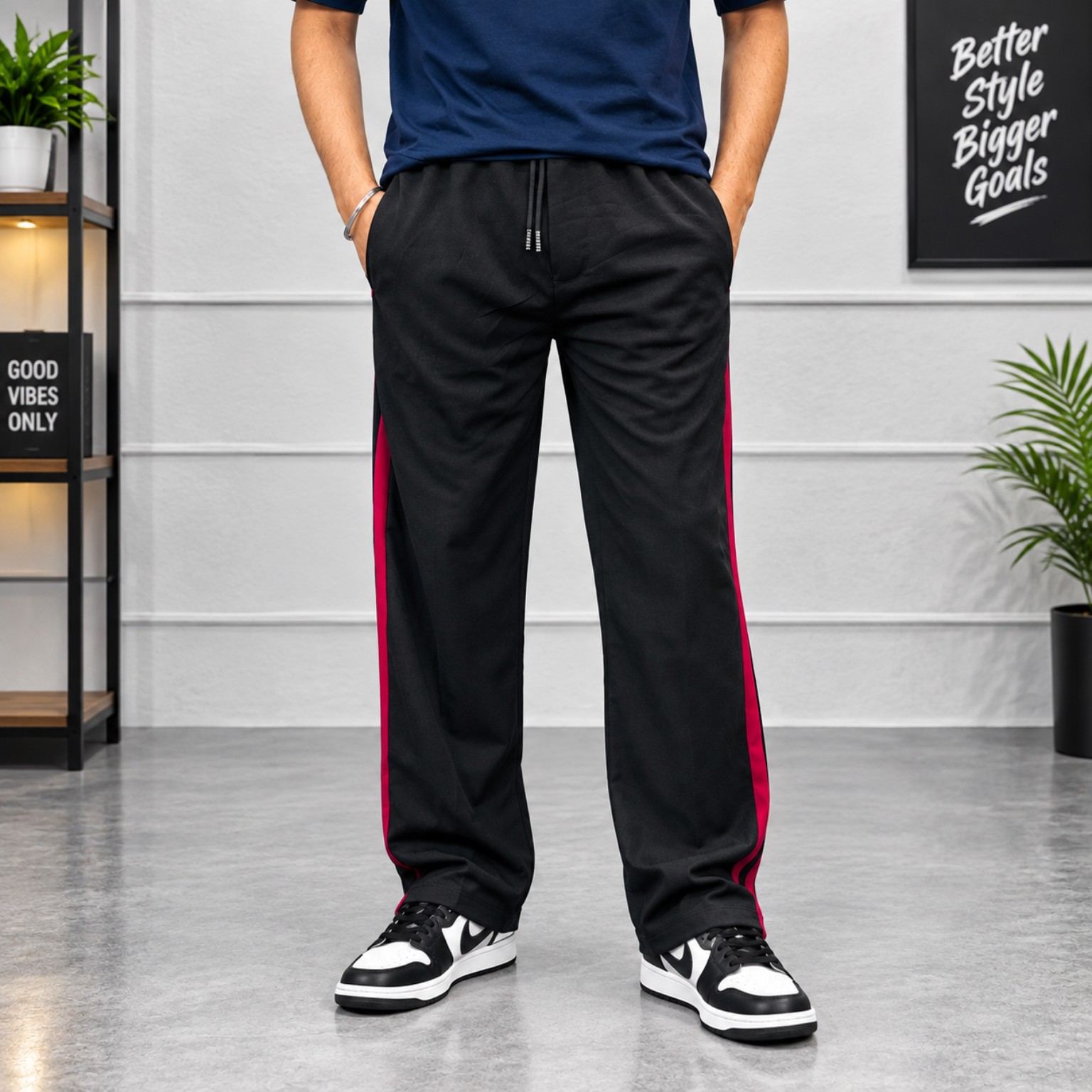 3 Step Low Cut Baggy - Black & Red Step